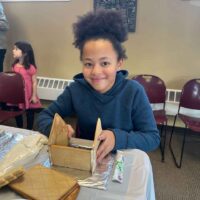 2025_Gingerbread-Cresh-making_3322